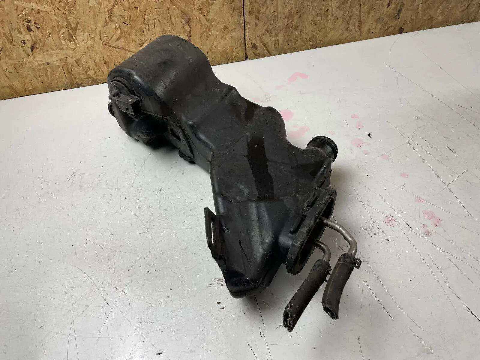 Mercedes Benz E-Klasse W212/S212 Scheibenwaschanlage wisch Behälter A2058600360 - Bild 1