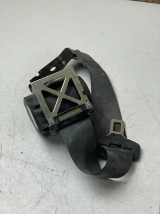 Mercedes W213 Gurt Sicherheitsgurt Mitte Hinten Limo A2138601385 / 628420200A - Bild 2