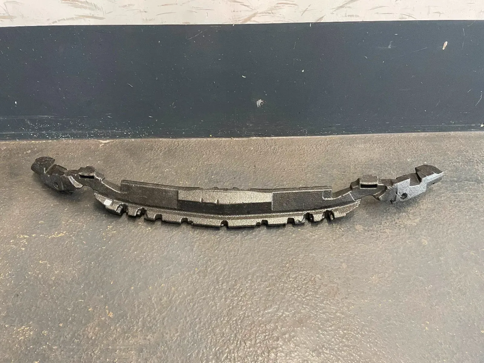 Mercedes W118 STOSSSTANGE ABSORBER Schaumdämpfer A1188801902 - Bild 1