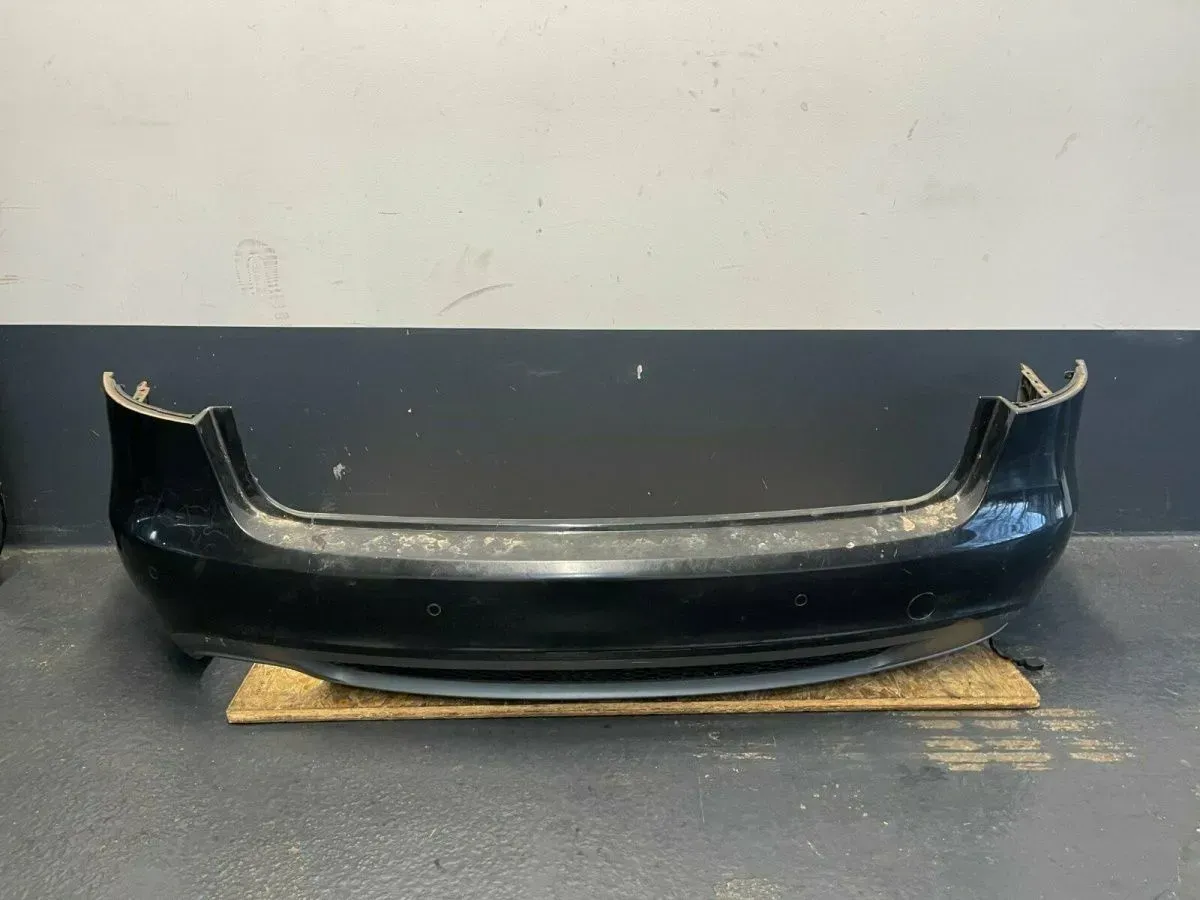 Audi A4 8K S Line LC9Y Stoßstange Hinten mit PDC - Bild 1