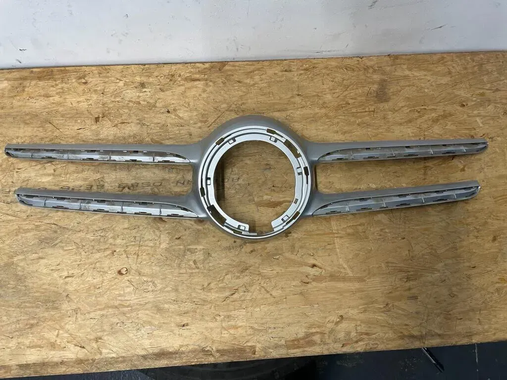 MERCEDES-BENZ VITO Tourer W447 Vorderer oberer Gitter Kühlergrill  A4478881200 - Bild 1
