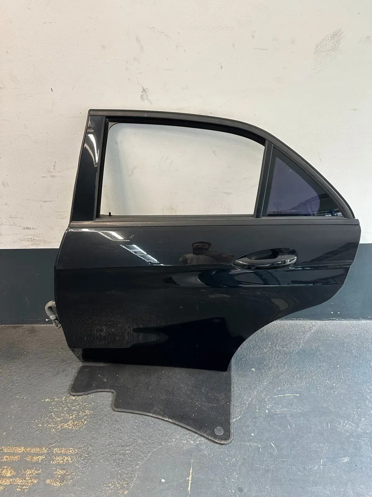 Mercedes W212 Tür Hinten Links 197 MOPF - Bild 1