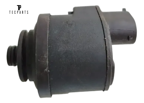 Background image for 8517897 KRAFTSTOFFFILTER FUEL FILTER BMW 1 serie (E87/87N) 2009