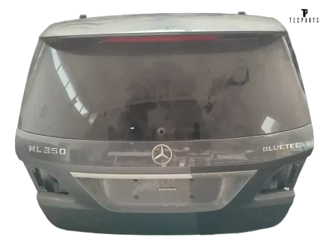 Background image for Original Mercedes Benz W166 ML Heckklappe 755