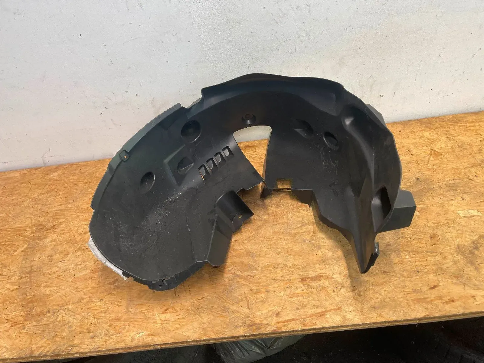 SMART FORTWO 453 RADLAUFVERKLEIDUNG  RECHTS Hinten A4536907100  O - Bild 1