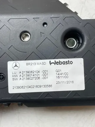 Mercedes E Klasse W213 S213 Panorama  Schiebedachmotor Stellmotor A2139062104 - Bild 2