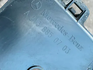 Mercedes E-Klasse W213 AMG Luftführung A2138850703 vorne - Bild 3