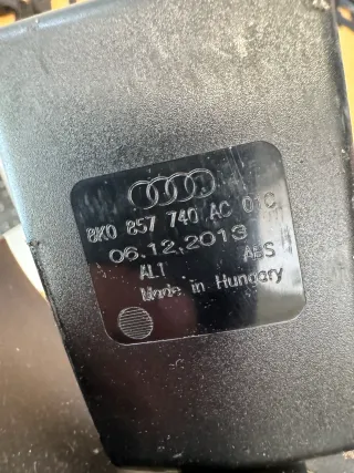 Audi A4 S4 B8 8K A5 8T Hinten Gurtschloss hinten 8K0857740AC - Bild 2