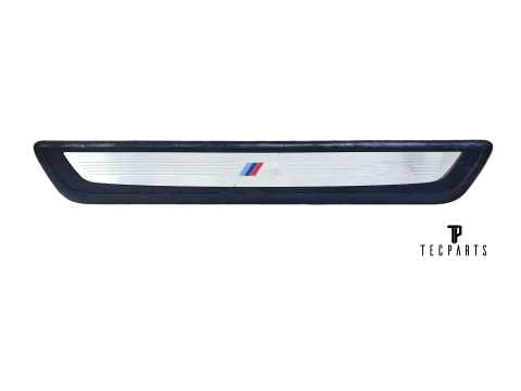Background image for BMW 7er F01 Einstiegsleisten M Paket Leiste 7181013 7190969 Entry Decor Sill