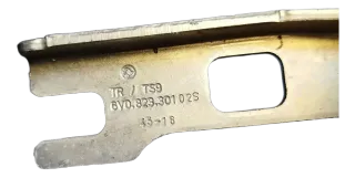 Motorhaubenscharnier links Skoda Fabia III NJ 6V0823301 P24358375 - Bild 2