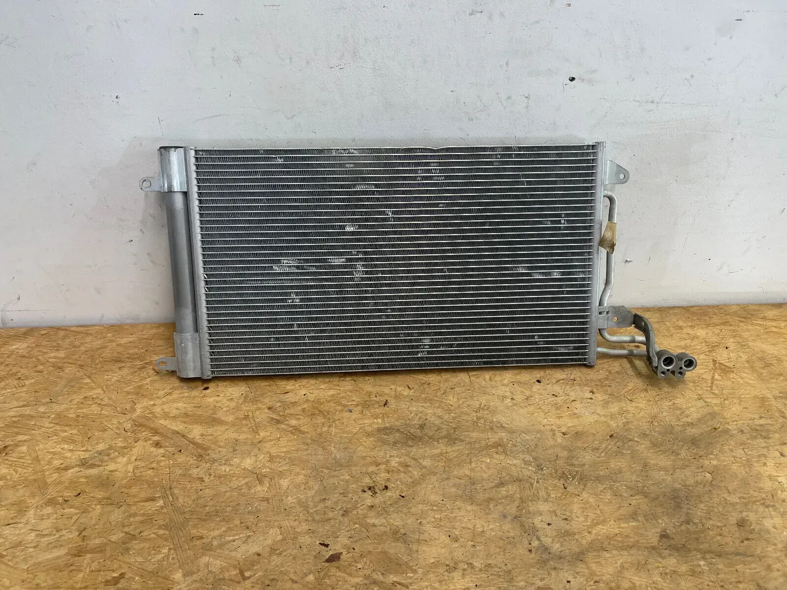 Seat Ibiza / VW Polo Kondensator Klimaanlage Klimakühler 6R0820411Q BEHR - Bild 1