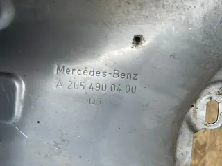 Mercedes Benz W205 Auspuff Endrohr Blende rechts A2054900400 - Bild 6