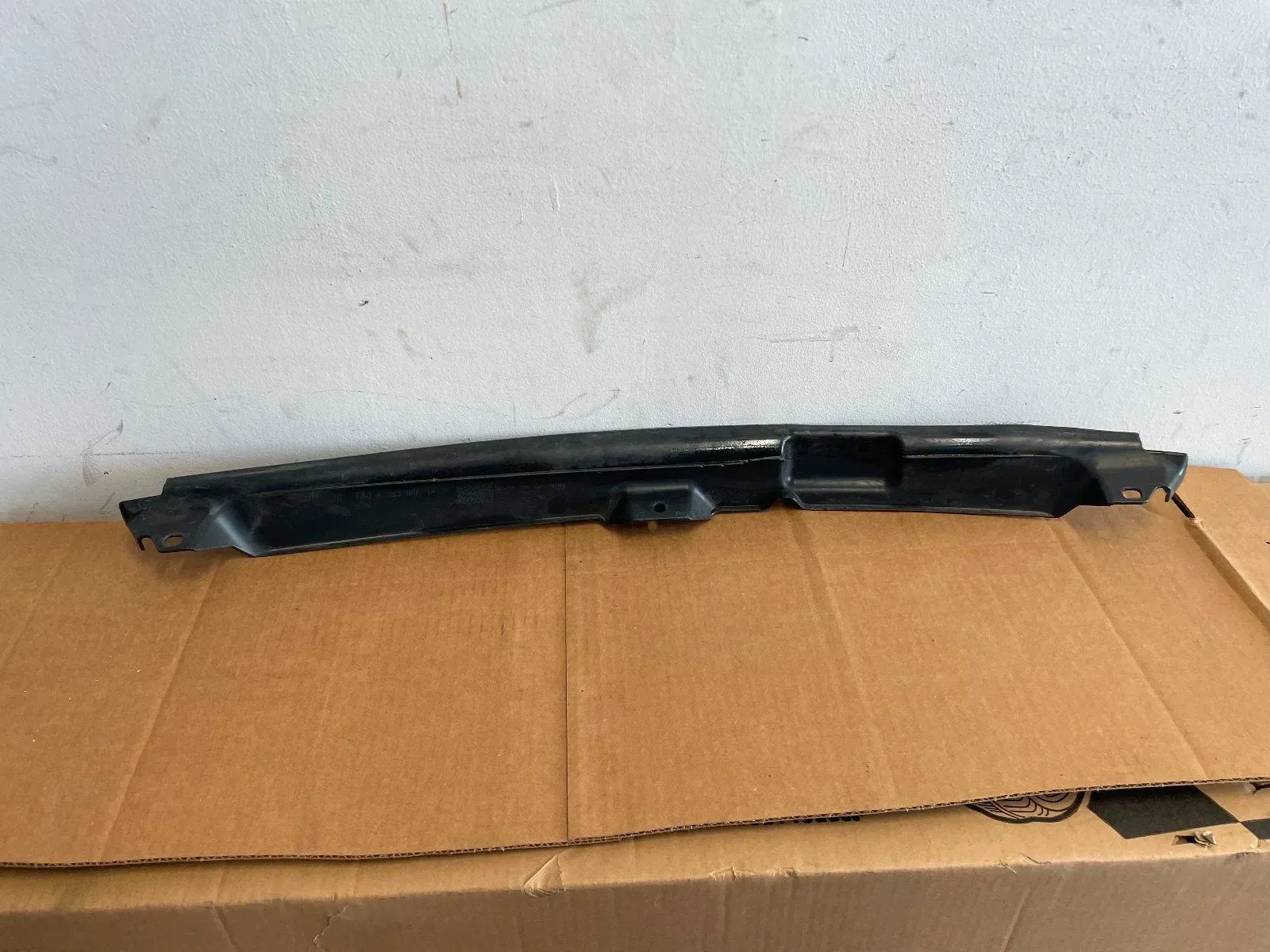 Mercedes GLC Klasse W253 Luftführung Luftleitlamelle A2538801401 - Bild 1
