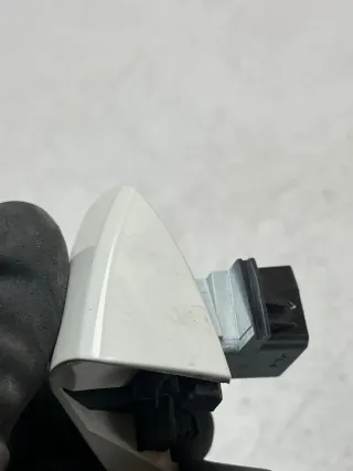 Mercedes-Benz W176 A-Klasse W246 B-Klasse Abdeckung ENDKAPPE A2047600320 - Bild 7