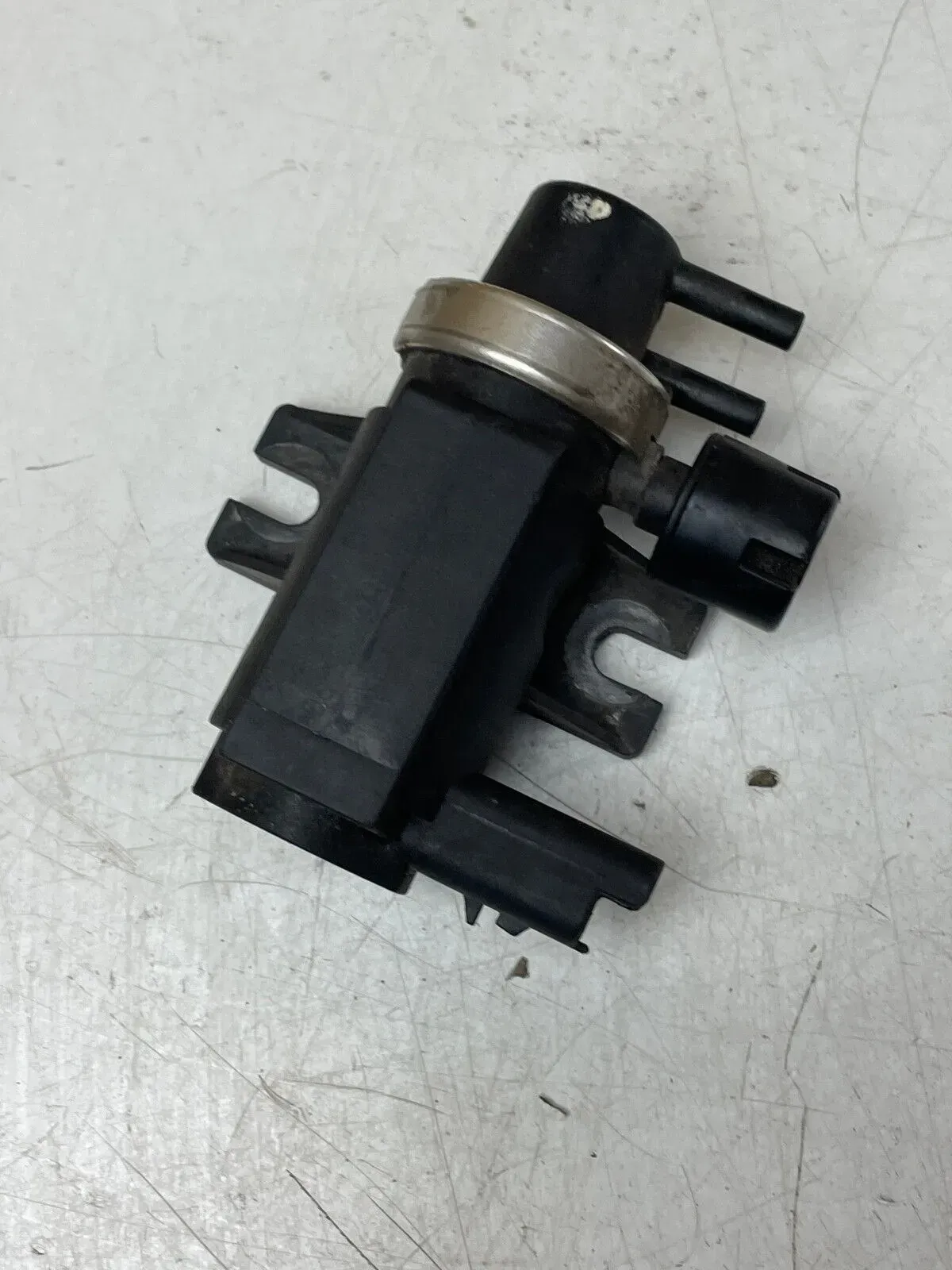 Unterdruckventil Magnetventil Peugeot Citroen Ford 9645029180 Ventil - Bild 1
