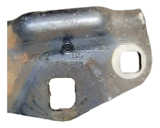 VW Passat CC Motorhaube Scharniere Klappenscharniere rechts 3C8823302A original - Bild 2