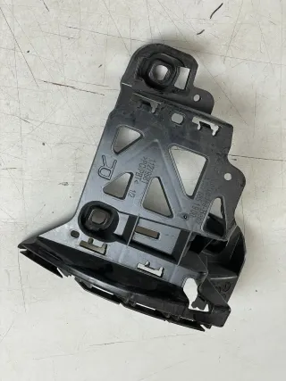 Mercedes B Klasse W247 Halter Stoßstange hinten rechts A2478851900 - Bild 1