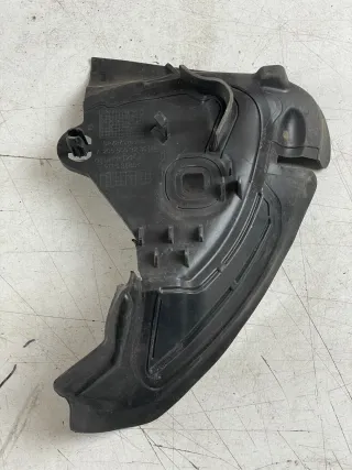Mercedes-Benz C-Klasse W205 Kühlerverkleidung Führungsegment rechts A2055053230 - Bild 2