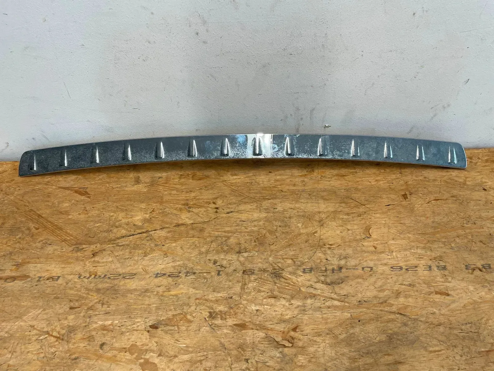Mercedes-Benz B-Klasse W246 Chrom Ladekantenschutz A2468850011 - Bild 1