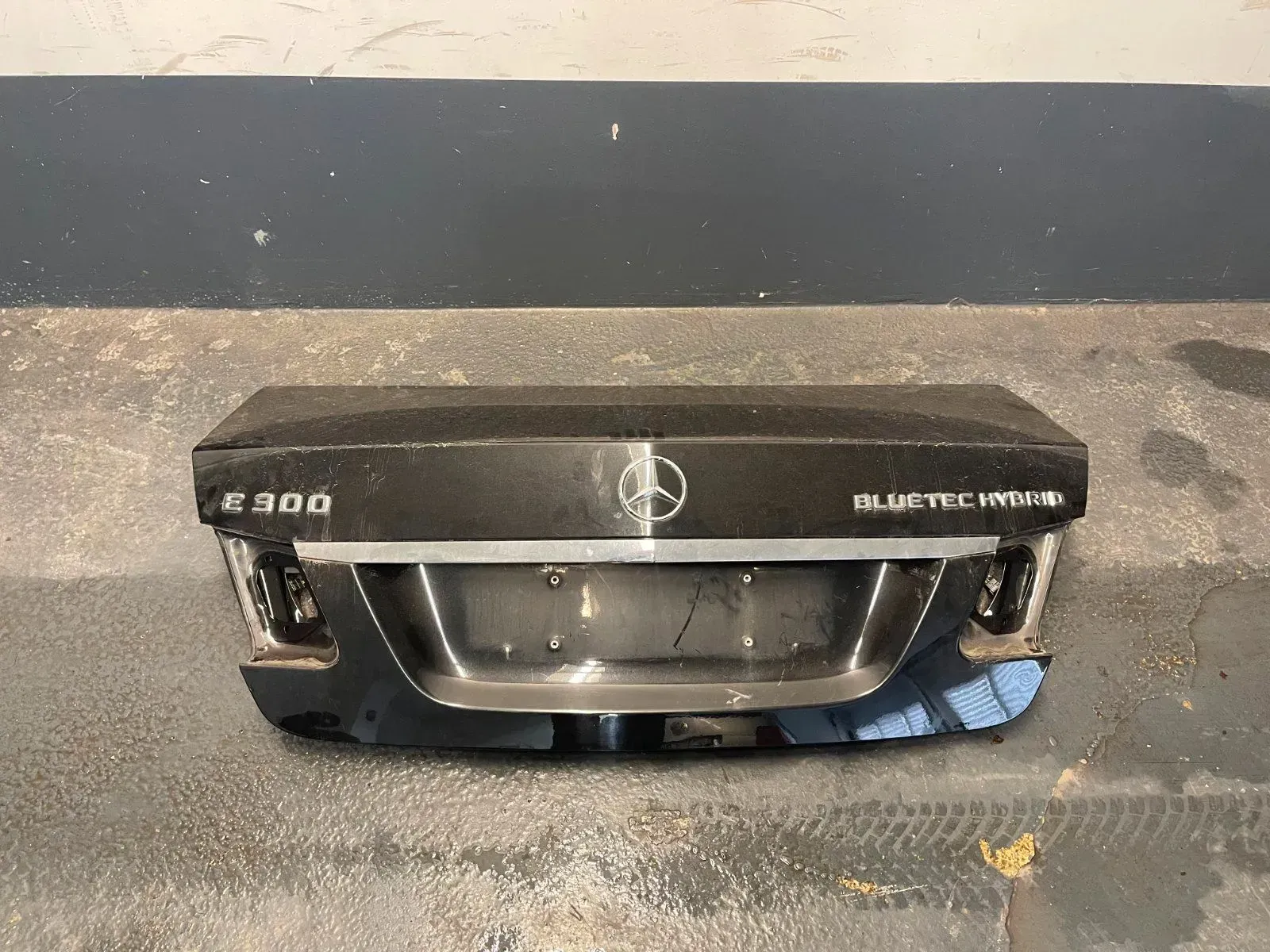 Mercedes W212 Mopf Heckklappe komplett 197 Obsidianschwarz - Bild 1