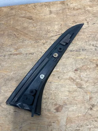 Mercedes S213 T-Model Anbau Heckspoiler links seitlich Spoiler A2137900388 - Bild 2