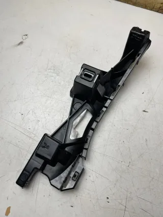 Mercedes Benz E Klasse W213 Stoßstangen Halter hinten rechts A2138850165 - Bild 2