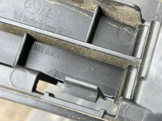 Mercedes Benz A-Klasse V177 Grundträger Heckstoßstange Halter A177885060 - Bild 3