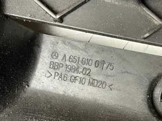 Mercedes W207 W212 W204 Motorendeckel Motor Abdeckung A6510100175 - Bild 3