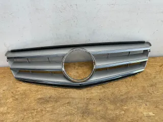 Mercedes-Benz C (W204) Kühlergrill Grill Silber A2048801923  Original - Bild 1