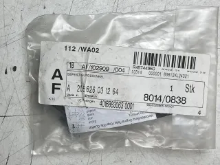 Mercedes C-Klasse W205  Befestigungswinkel A205626031264 Neu Original - Bild 2