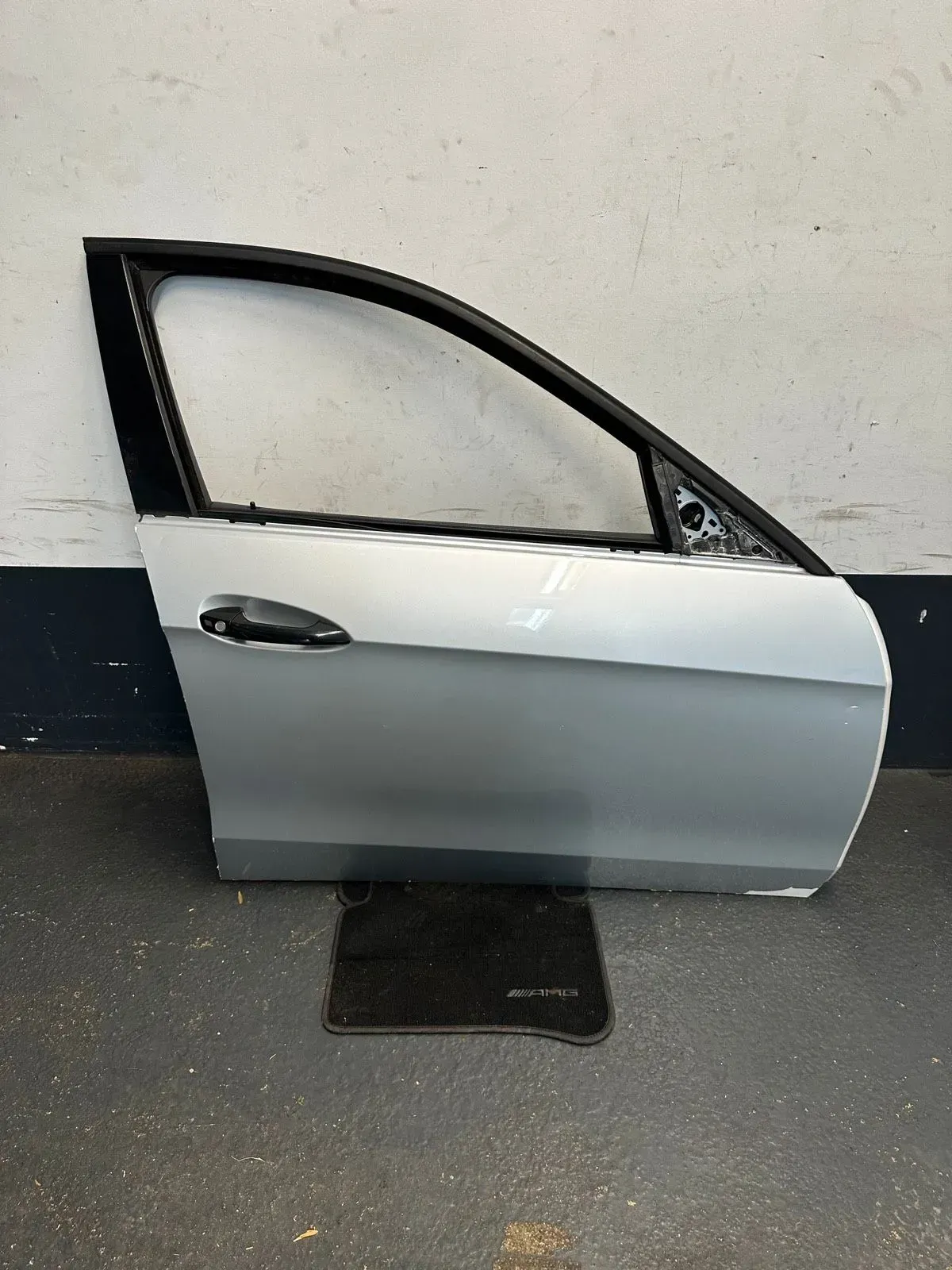 Mercedes W212 Tür Vorne Rechts 775 - Bild 1