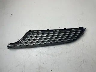 Mercedes CLA W117 Grill Gitter rechts unten Kühlergrillverkeidung A1178881060 - Bild 2