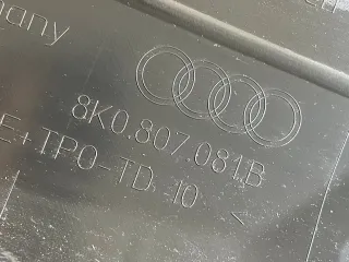 Audi A4 B8 8K Abdeckung Schloßträger Verkleidung oben 8K0807081B - Bild 3