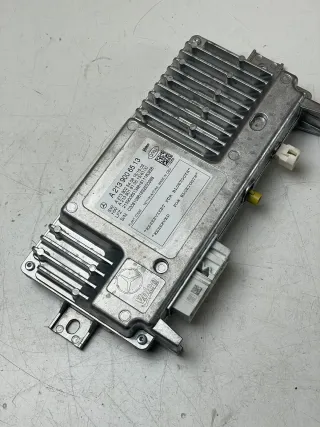 MERCEDES BENZ E-KLASSE W213 Steuergerät Rückfahrkamera RÜCKANSICHT A2139006513 - Bild 1