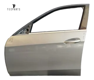 Original Mercedes W212 Türe VL Lackcode 792 - Bild 1